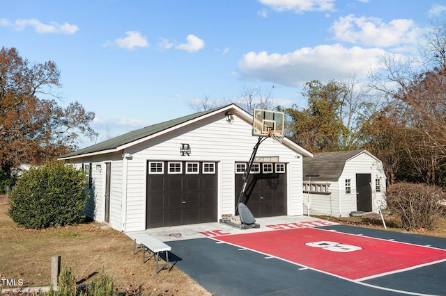 garage with central air condition unit