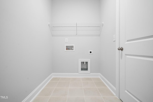 625 Spellbrook Rd, Zebulon, NC 27597 - clothes washing area with laundry area, electric dryer hookup, baseboards, and washer hookup