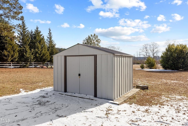 view of outbuilding