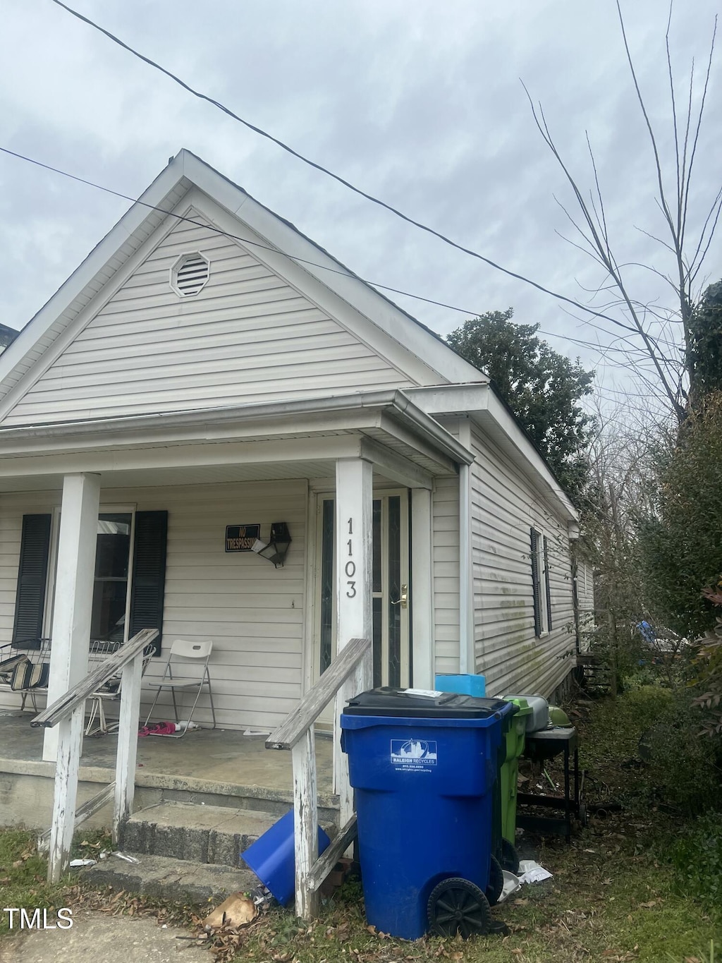 bungalow-style home with a porch