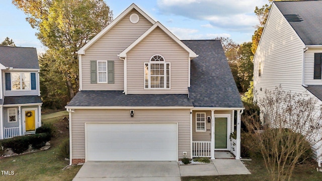 view of front property featuring a garage