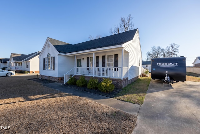 view of front facade featuring covered porch