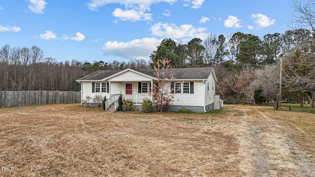 ranch-style house with a porch