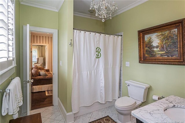 bathroom with an inviting chandelier, toilet, shower / bath combination with curtain, and ornamental molding