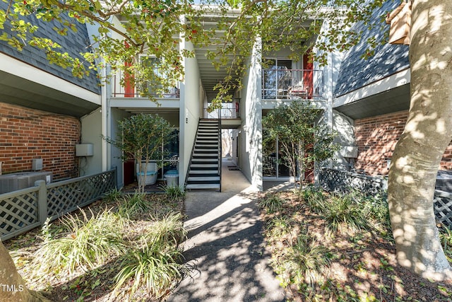 property entrance with central AC