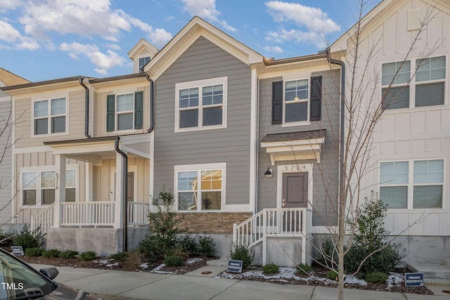 multi unit property with stone siding