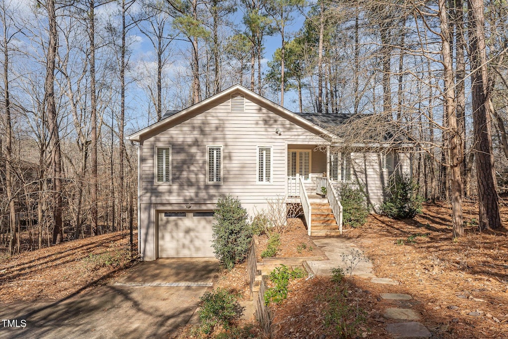 view of front of home featuring a garage