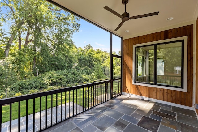 balcony with a ceiling fan