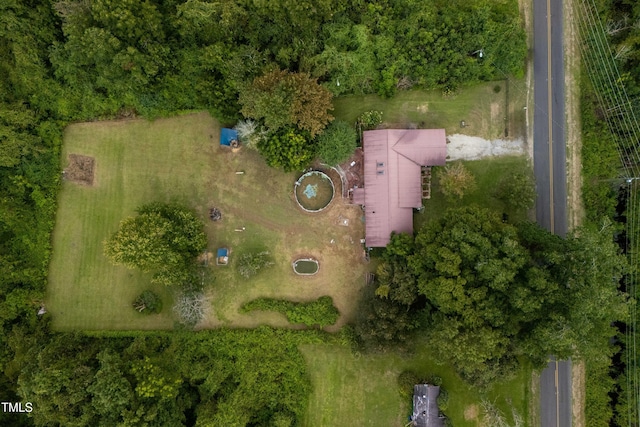 birds eye view of property featuring a rural view