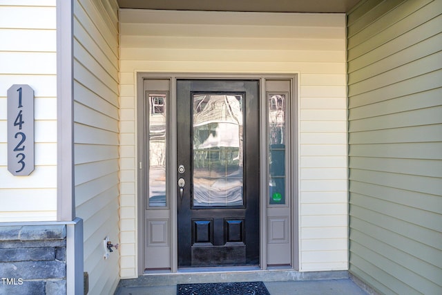 view of property entrance