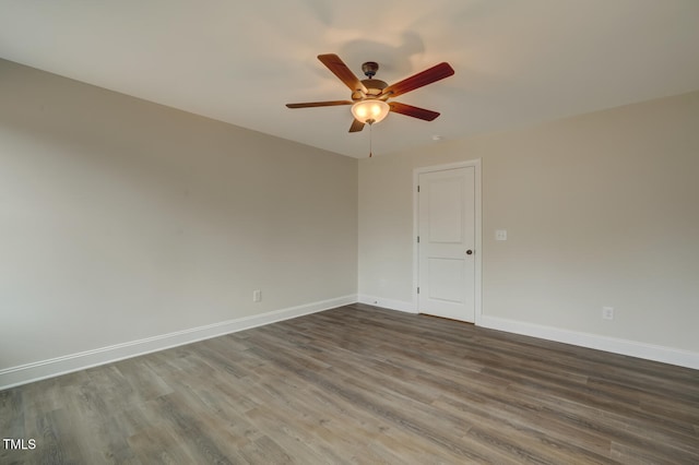 unfurnished room featuring ceiling fan and wood-type flooring