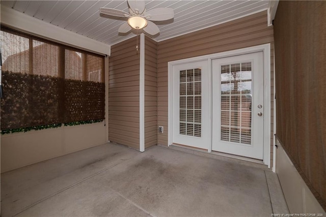 view of patio / terrace featuring ceiling fan