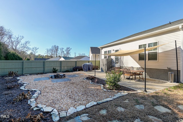 view of yard with a patio area