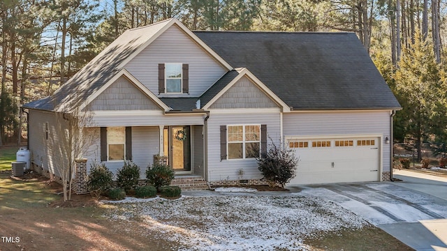 view of front facade with a garage