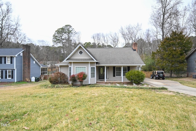 view of front of home with a front yard