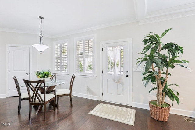 entryway featuring dark wood-type flooring, crown molding, baseboards, and visible vents