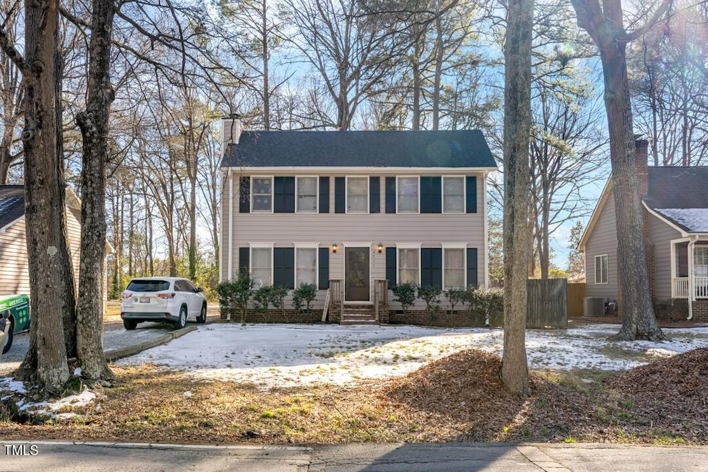 view of front of property featuring cooling unit