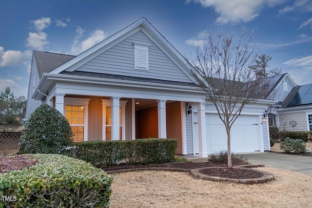 view of front facade featuring a garage