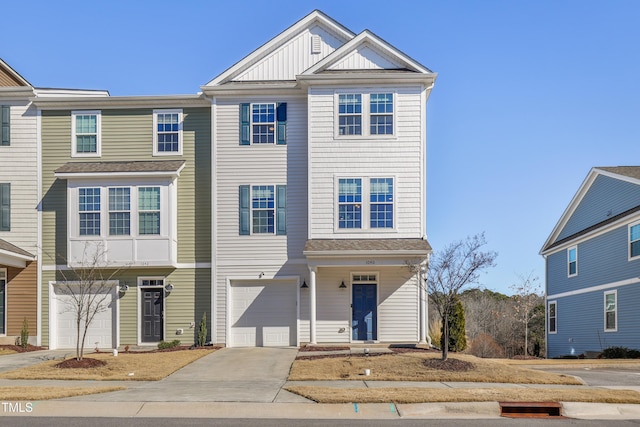 view of front of house featuring a garage