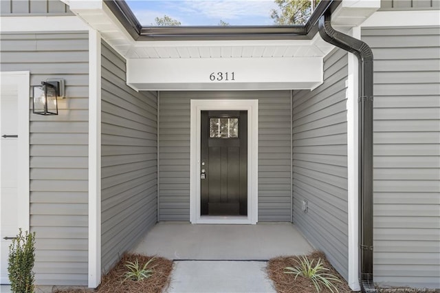 view of doorway to property