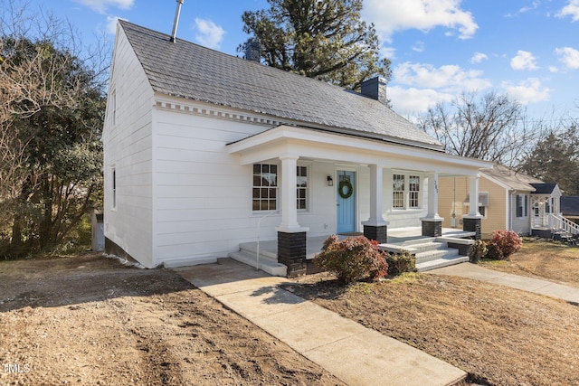 view of front of house with a porch