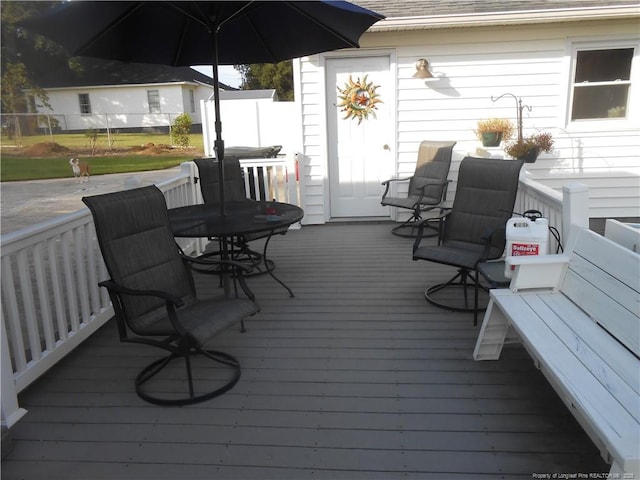 view of wooden deck