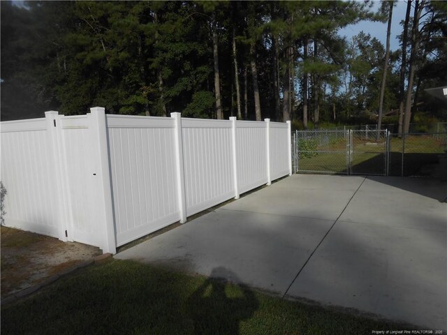 52 N Hill Street Rd, Red Springs, NC 28377 - photo 19