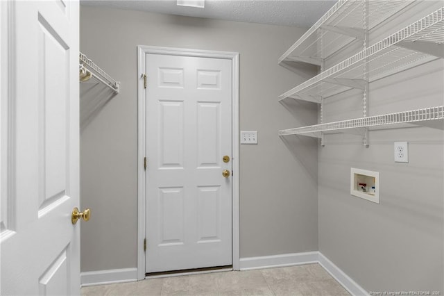 laundry room with washer hookup