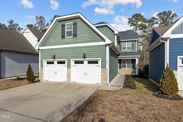 view of front facade with a garage