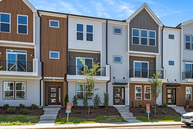 view of townhome / multi-family property