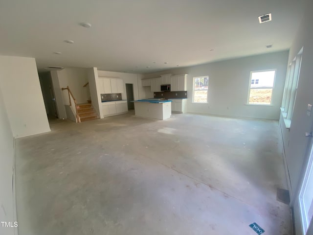 view of unfurnished living room