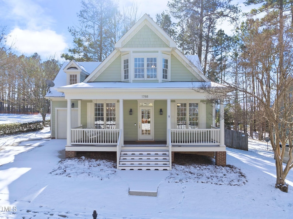 view of front of house with covered porch