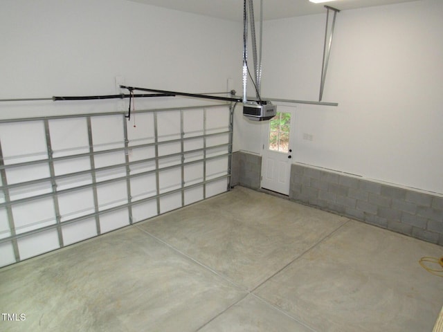 122 Beaver Trl, Littleton, NC 27850 - garage featuring a garage door opener