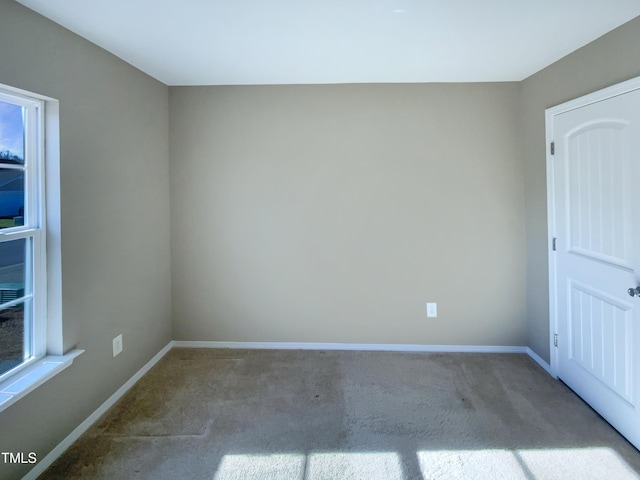 view of carpeted spare room