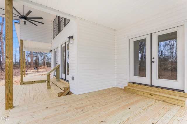 deck with ceiling fan