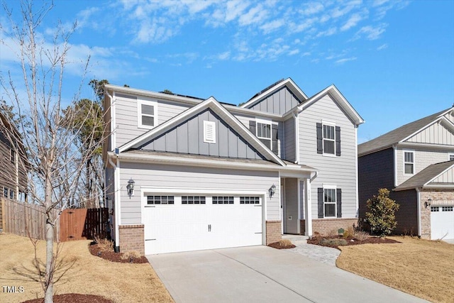 craftsman house featuring a garage and a front yard