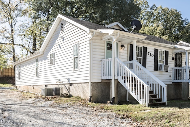 view of front of property