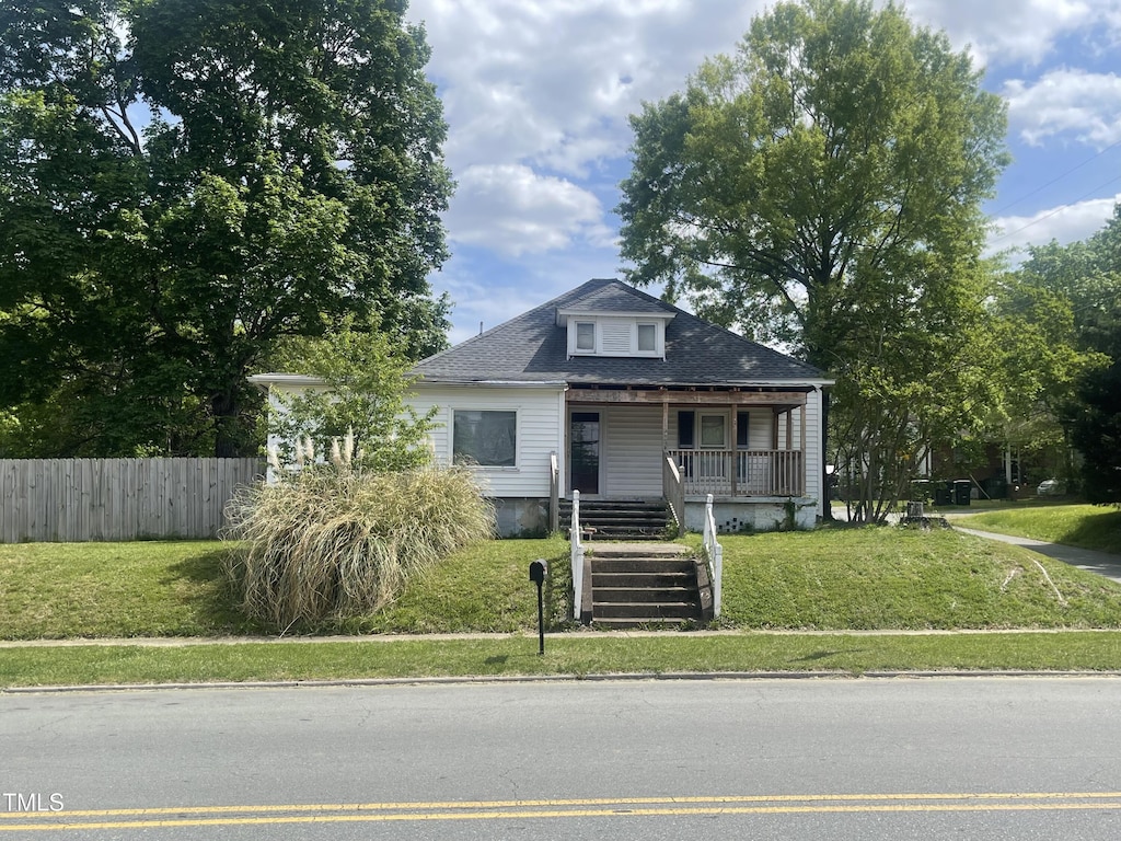 614 Tucker St, Burlington, NC 27215 - photo 1