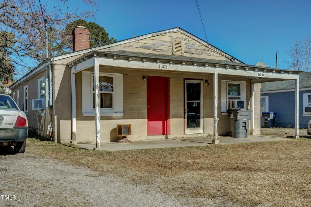 bungalow-style house featuring a porch