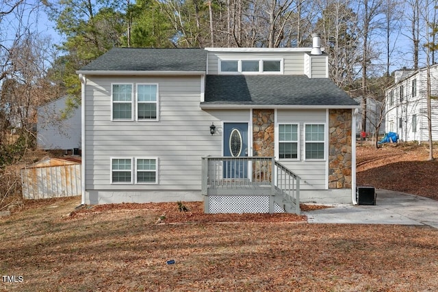 view of front of house