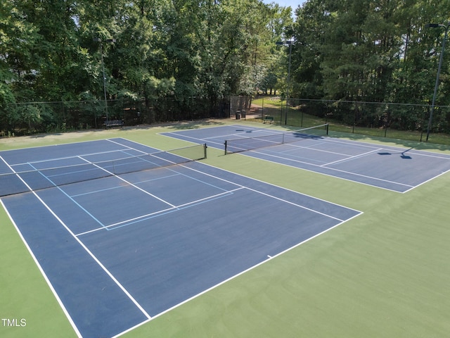 8005 Chatahoochie Ln, Raleigh, NC 27616 - view of tennis court with community basketball court