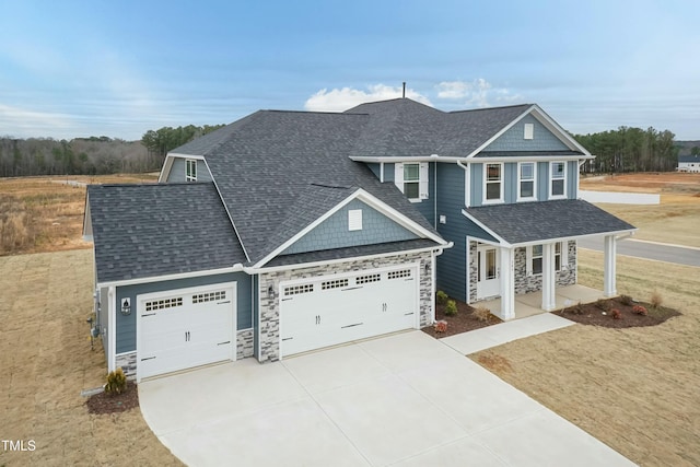 view of front facade with a garage