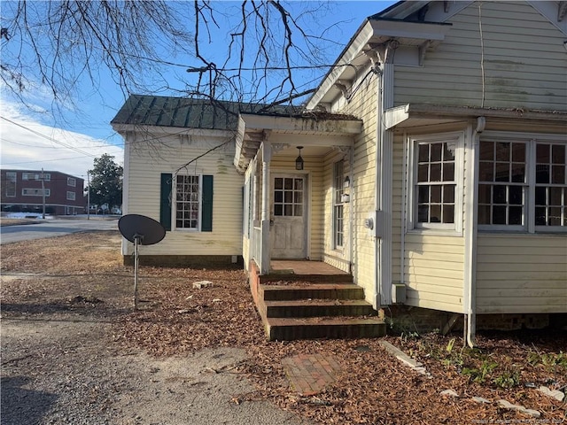 view of property entrance