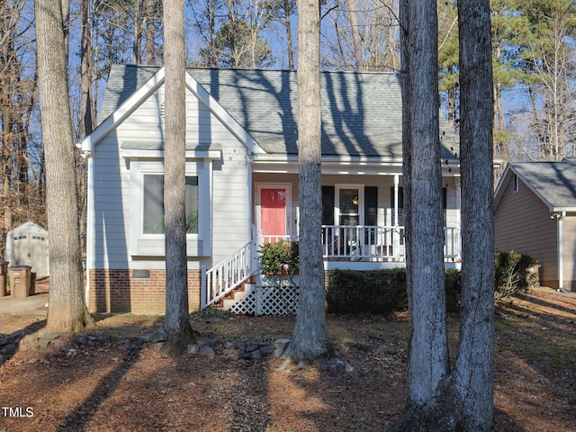 view of front of house featuring covered porch