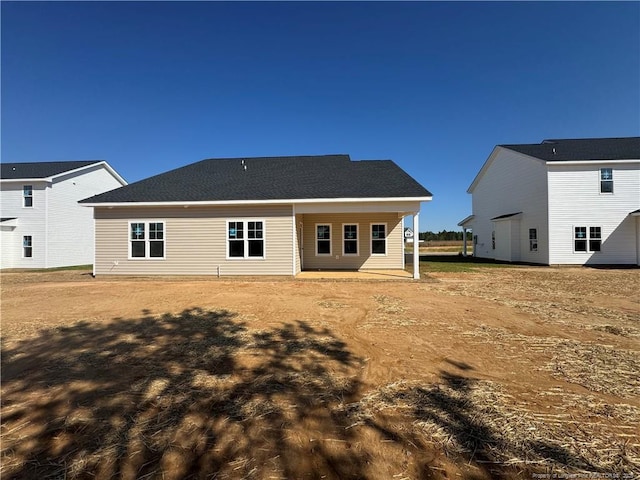 142 Peeler Cir, Raeford, NC 28376 - rear view of house