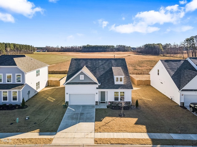 view of front of home featuring a rural view