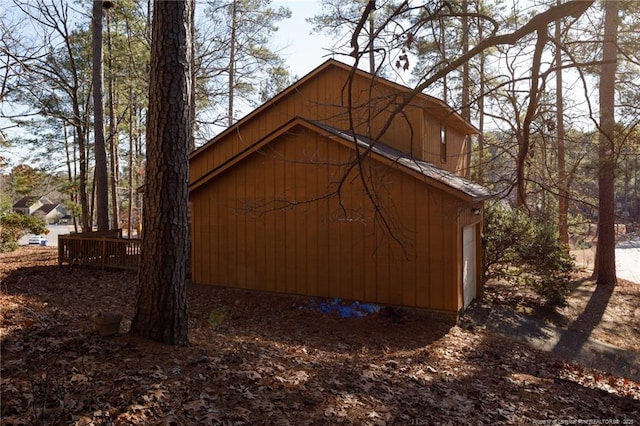 view of outdoor structure