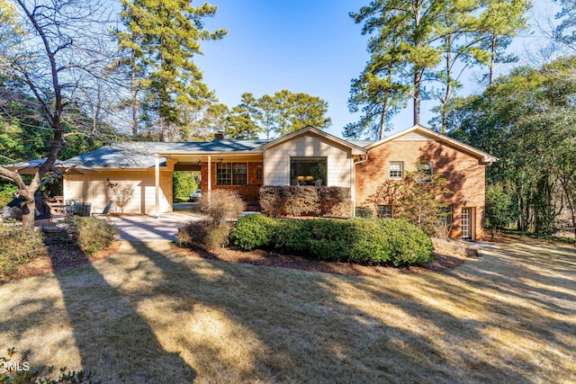 view of front of property