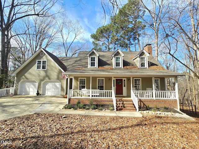 new england style home featuring covered porch