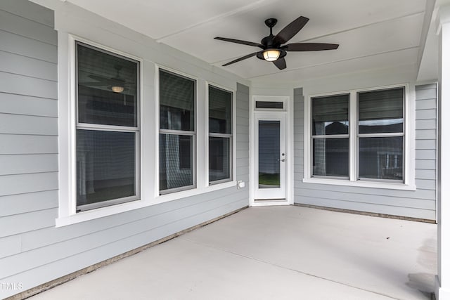 view of patio with a ceiling fan